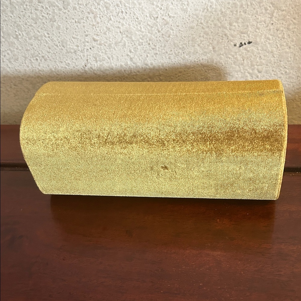 Dolce & Gabbana Gold Velvet Fold-Over Clutch Case - Picture 3 of 5